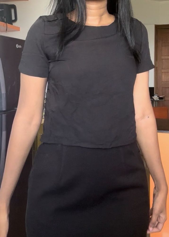 Classic Black Short-Sleeve Top