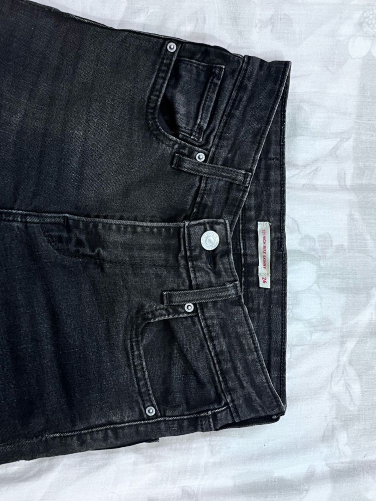 Levi's Women's Black Skinny Jeans