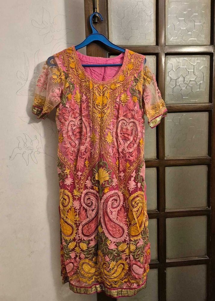 Embroidered Pink Kurta