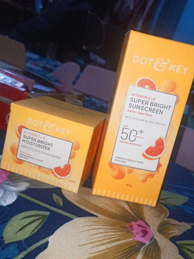 DOT &amp; KEY Vitamin C+E Super Bright