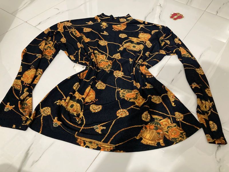Vintage Print Long Sleeve Top