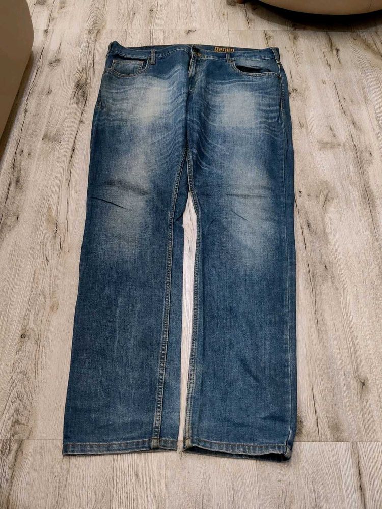 Ma5925 Denim jeans waist 40 inches