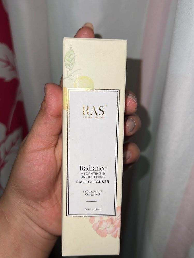 RAS Radiance Hydrating &amp; Brightening Face Cleanser