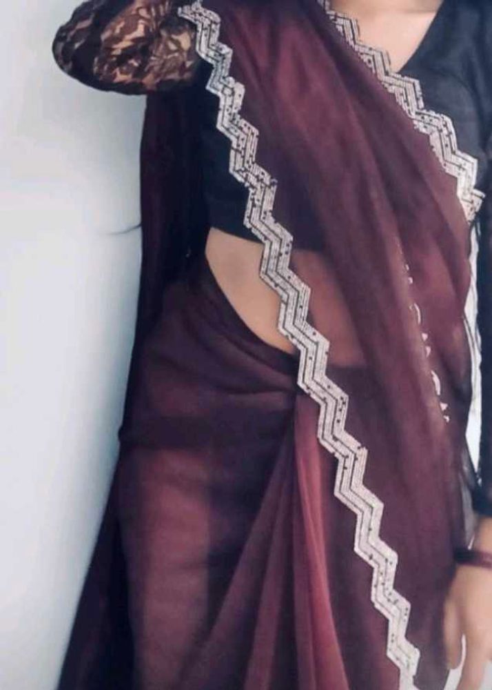 Elegant Burgundy Saree with Lace Blouse