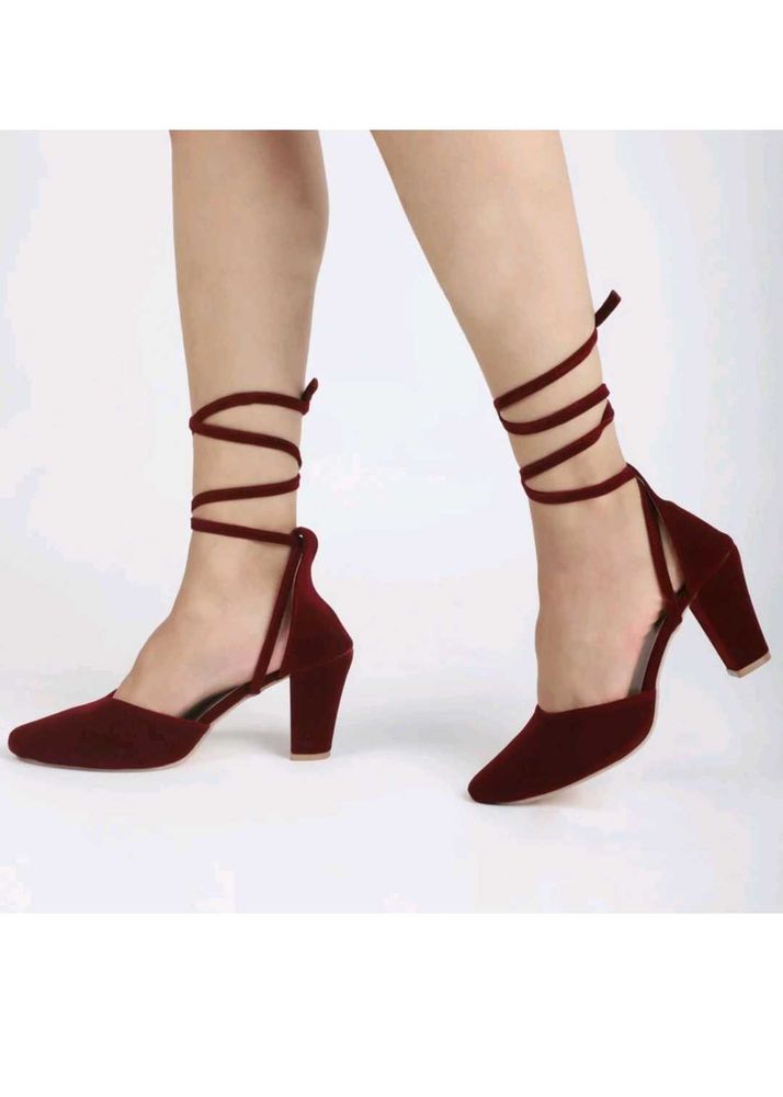 Maroon Heel With Straps- size 6