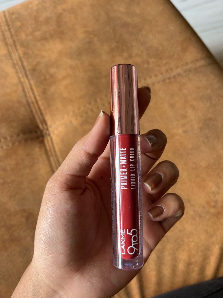 Lakme 9to5 Primer + Matte Lipstick