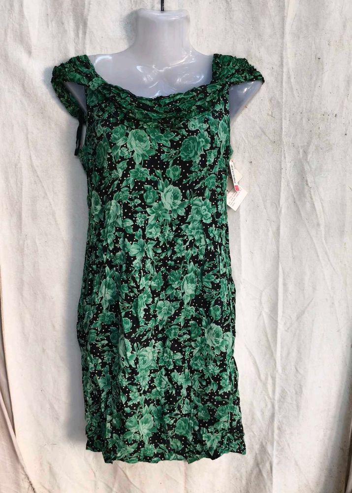 4529. Green Floral Mini Dress