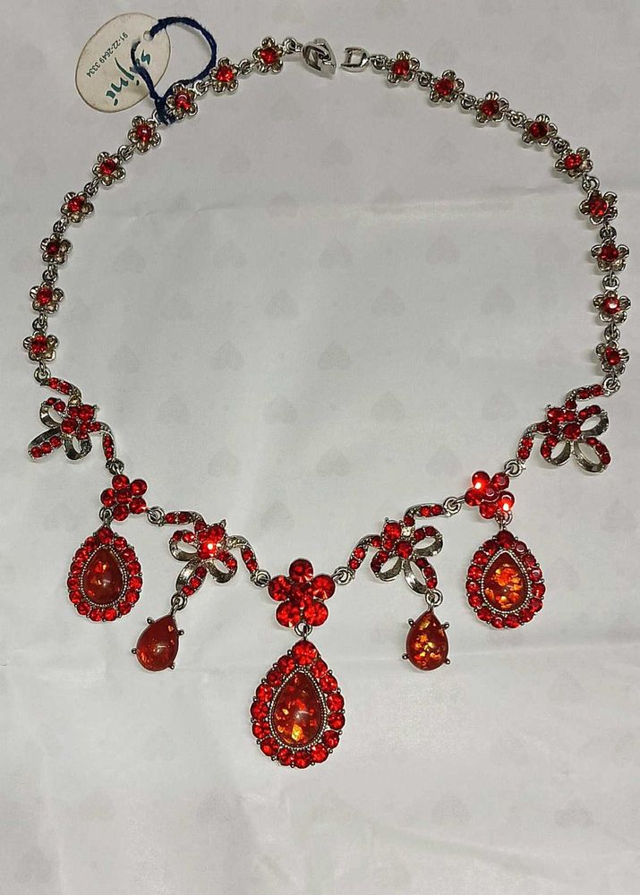 Stunning Red Gemstone Necklace