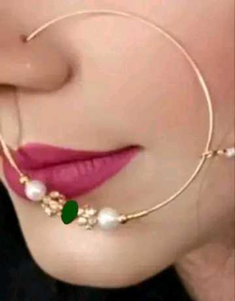 Elegant Nath with Pearls