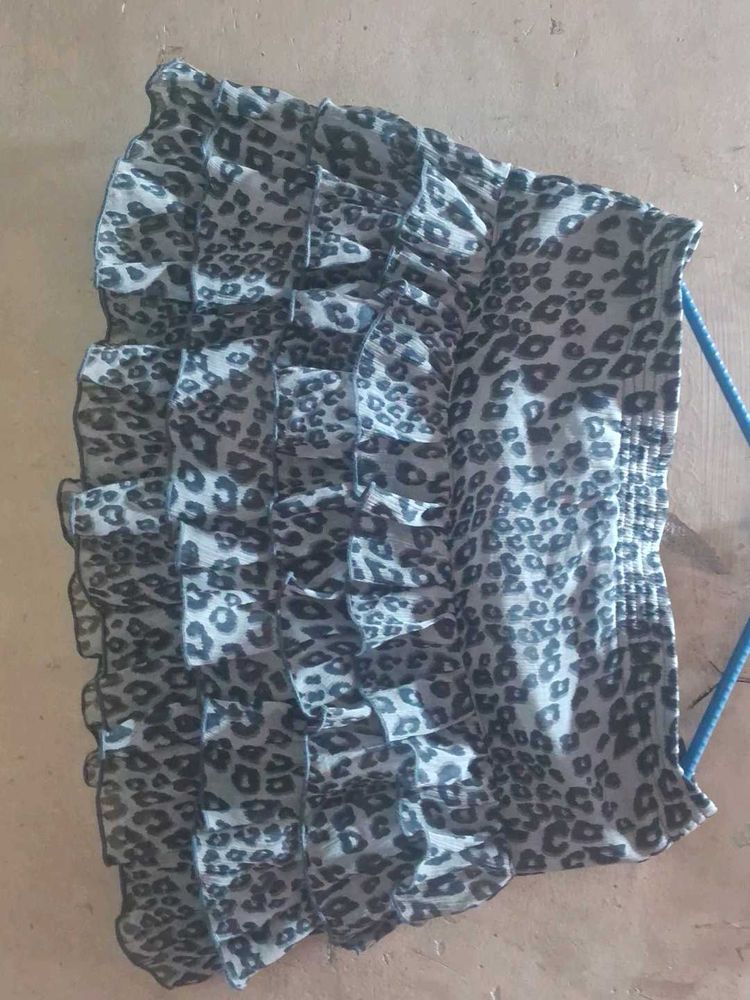 Ruffled Leopard Print Skirt