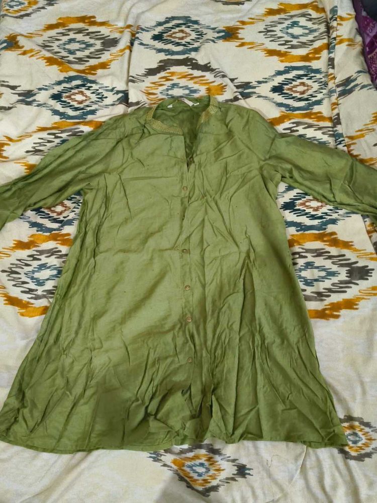 Green Button-Down kurti