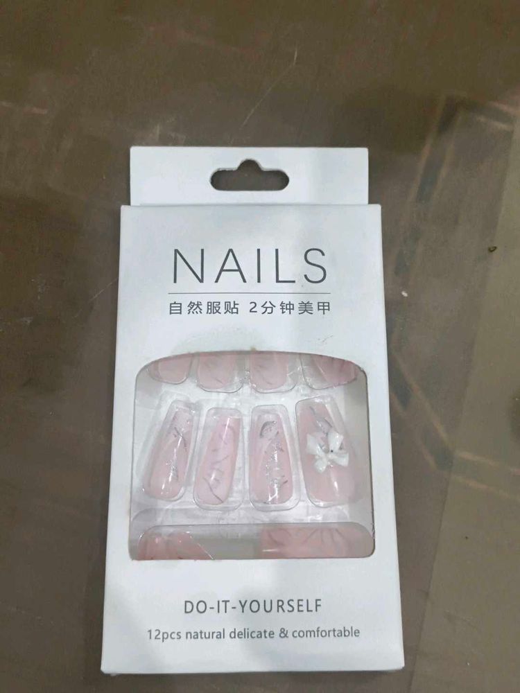 DIY False Nails