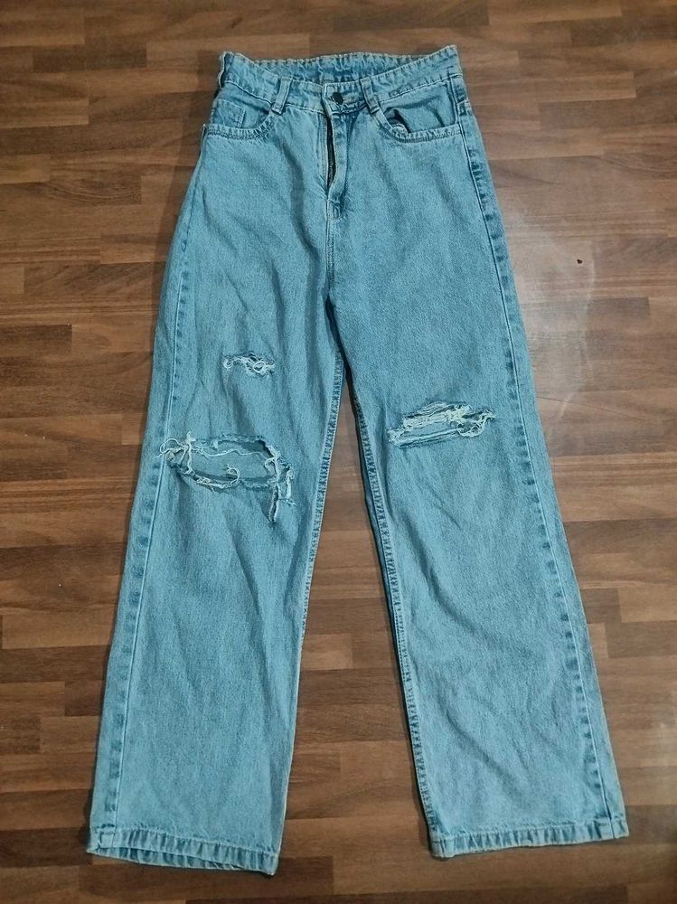 Ripped Wide Leg Jeans