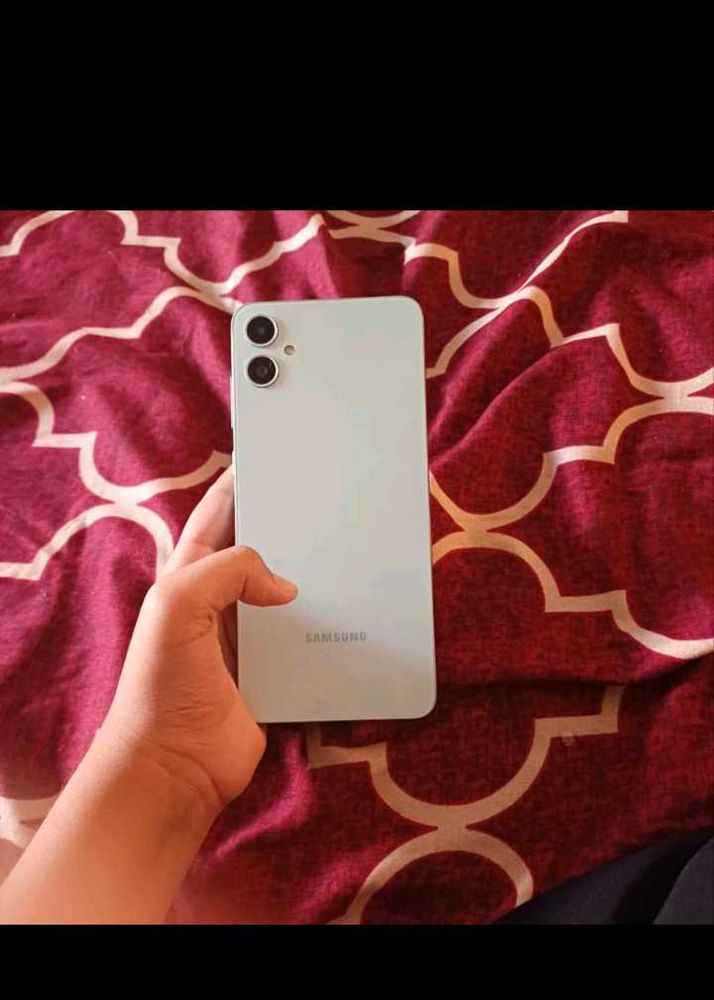 Samsung Smartphone with Charger