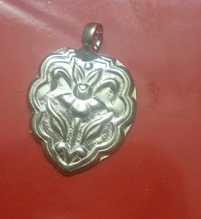 Antique Floral  pure silver Pendant