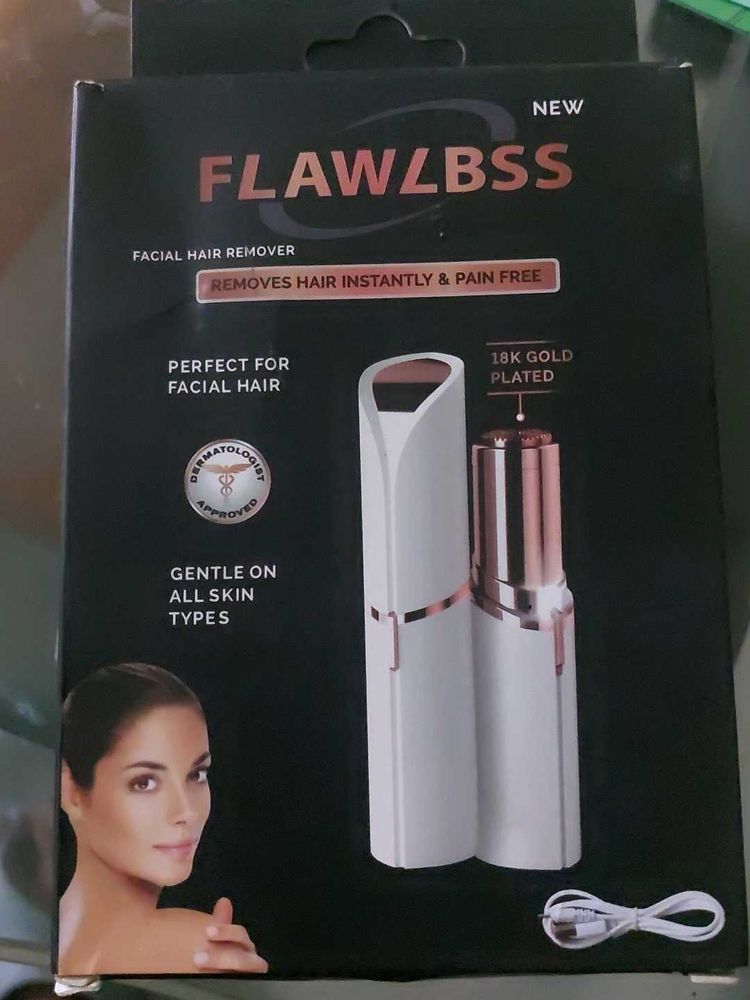 FLAWLBSS Facial Hair Removal Pen