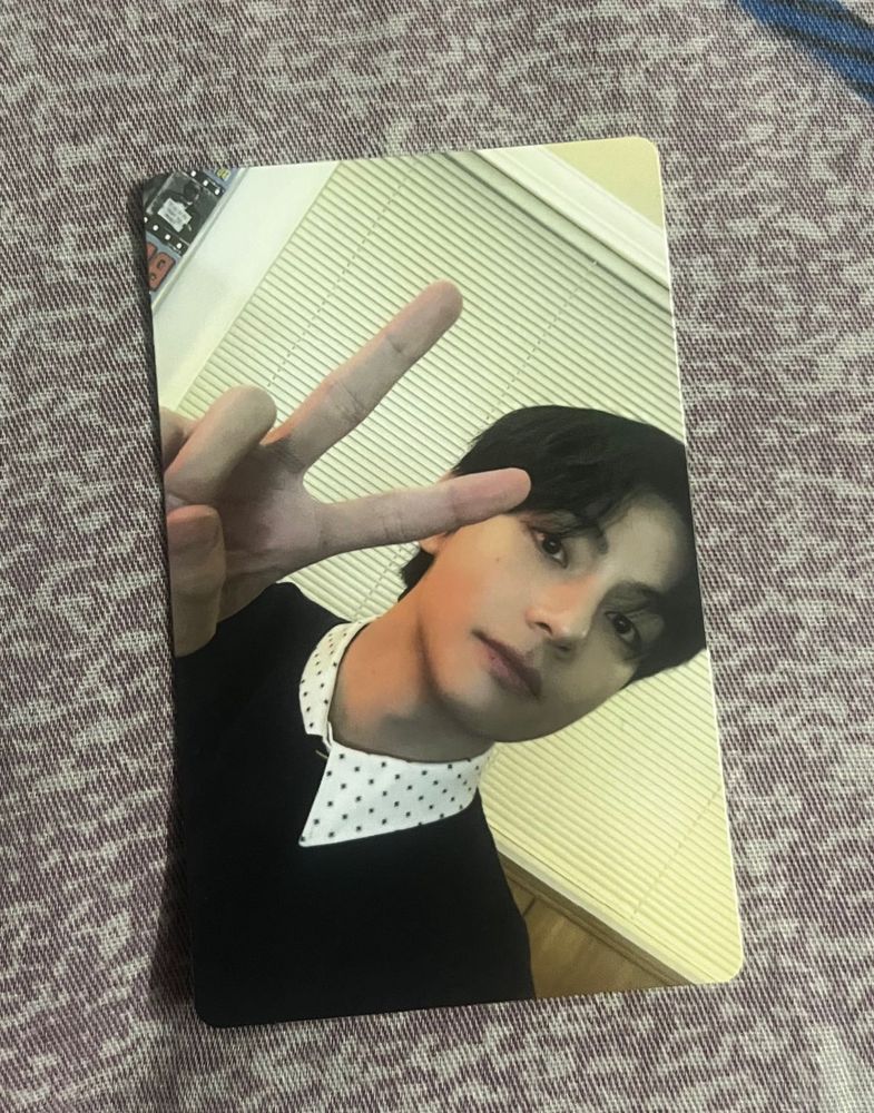 official bts v arirang photocard