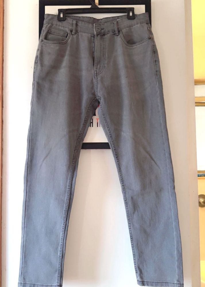 Zudio Jeans Grey Straight Slim Fit Size 32