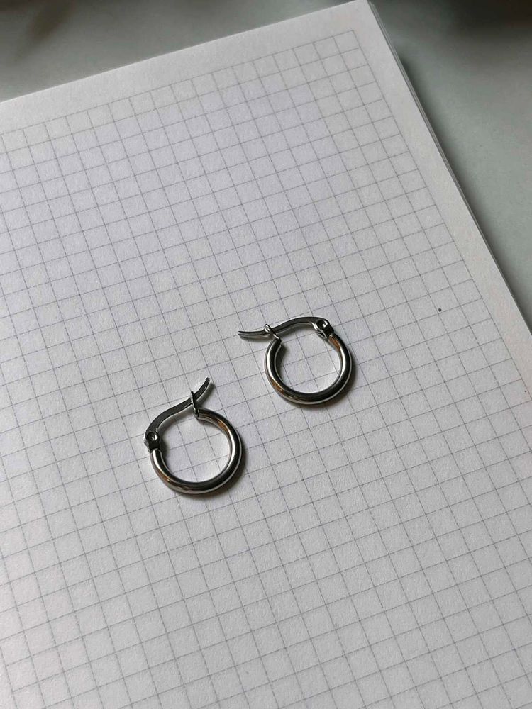 Simple Silver Hoop Earrings