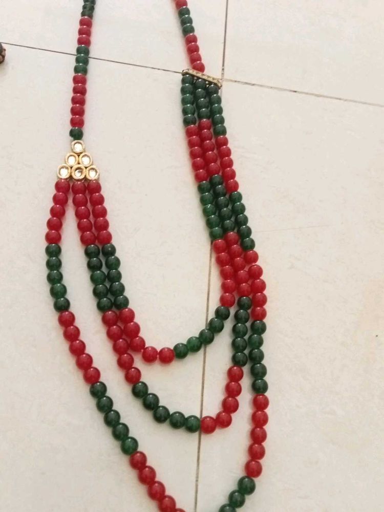 necklace set of 3 with (bangle free)
