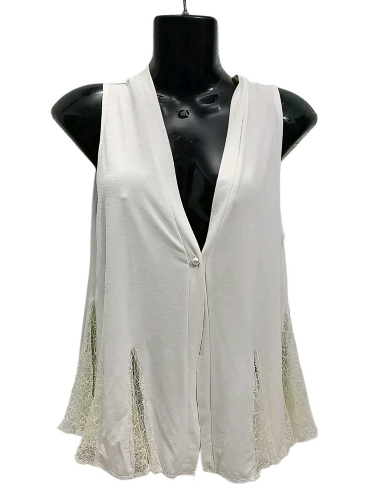 Fancy Made In Korea Shrug Size Fir For M, L, XL.