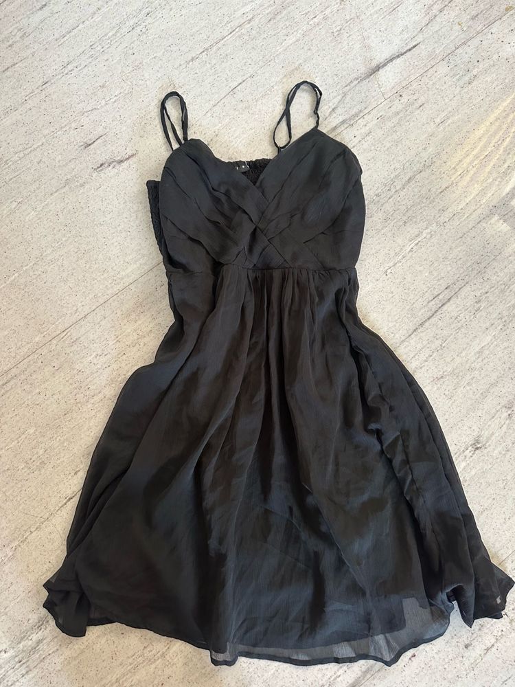 Chic Black Spaghetti Strap Mini Dress