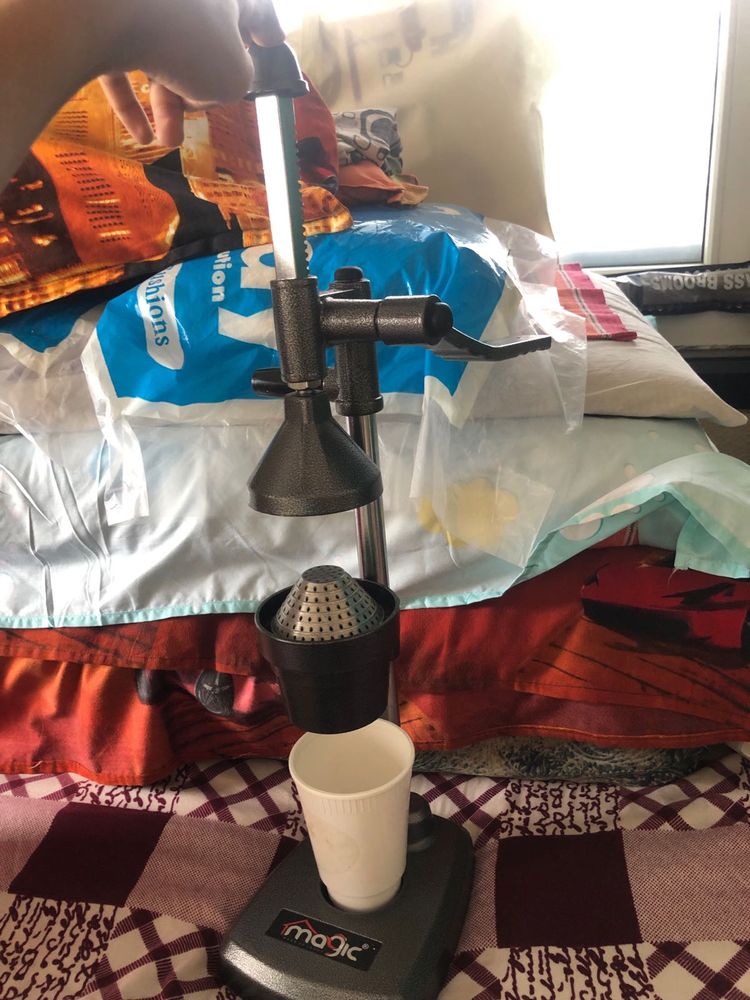 Hand Juicer Machine