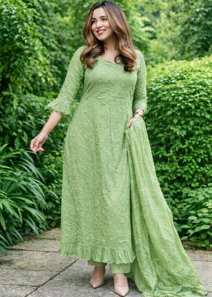 light green 💚 colour Net kurta set with inner