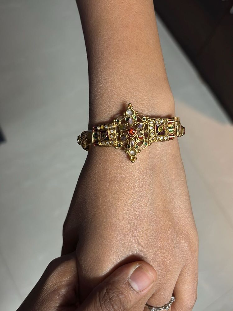 Exquisite Traditional Bangle