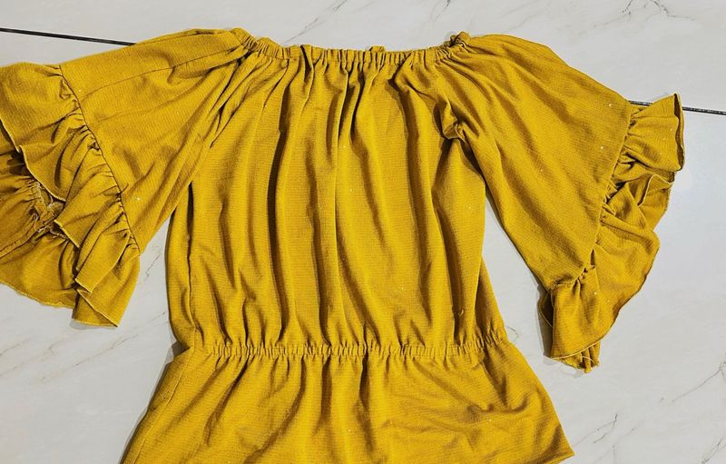 Off-Shoulder Ruffle Sleeve Top