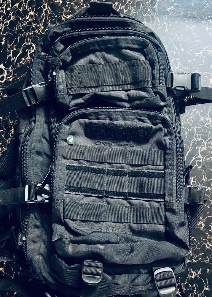 CLIFFCLIMBER Black Tactical Backpack RAPID 20 Ltrs