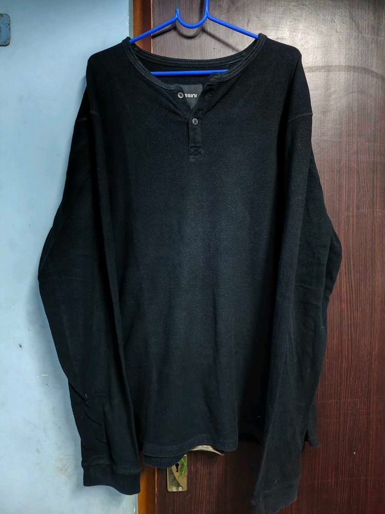 Ribbed Balck Henley Shirt
