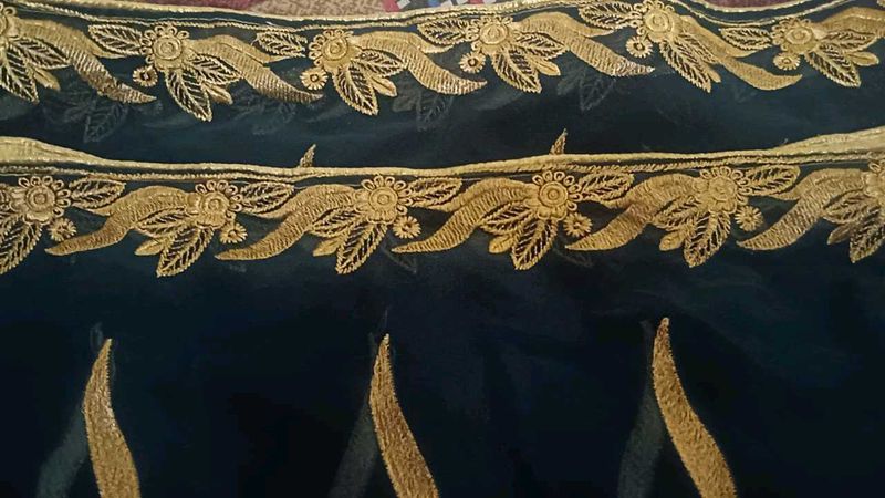 Elegant Dark Green dupatta with Gold Embroidery