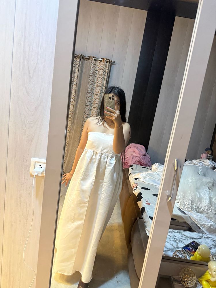 Strapless White Maxi Dress❤️🎀🦋