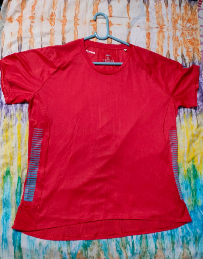 Adidas Tshirt