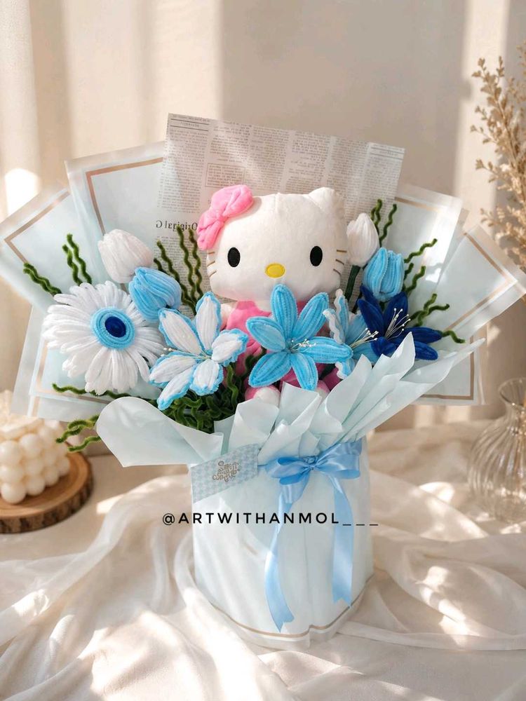 Hello Kitty Plush Flower Bouquet 💐🐱✨