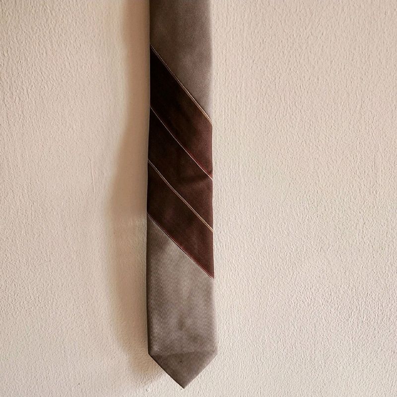 Brown Pattern Tie