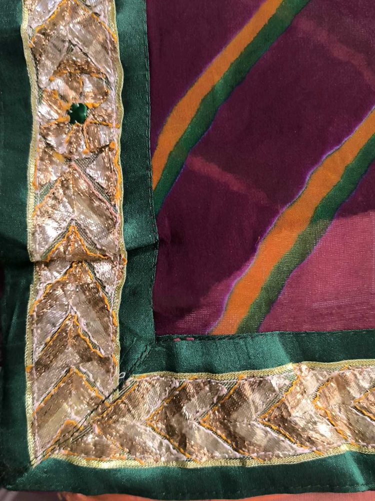 Vintage Gotta Patti Border Saree