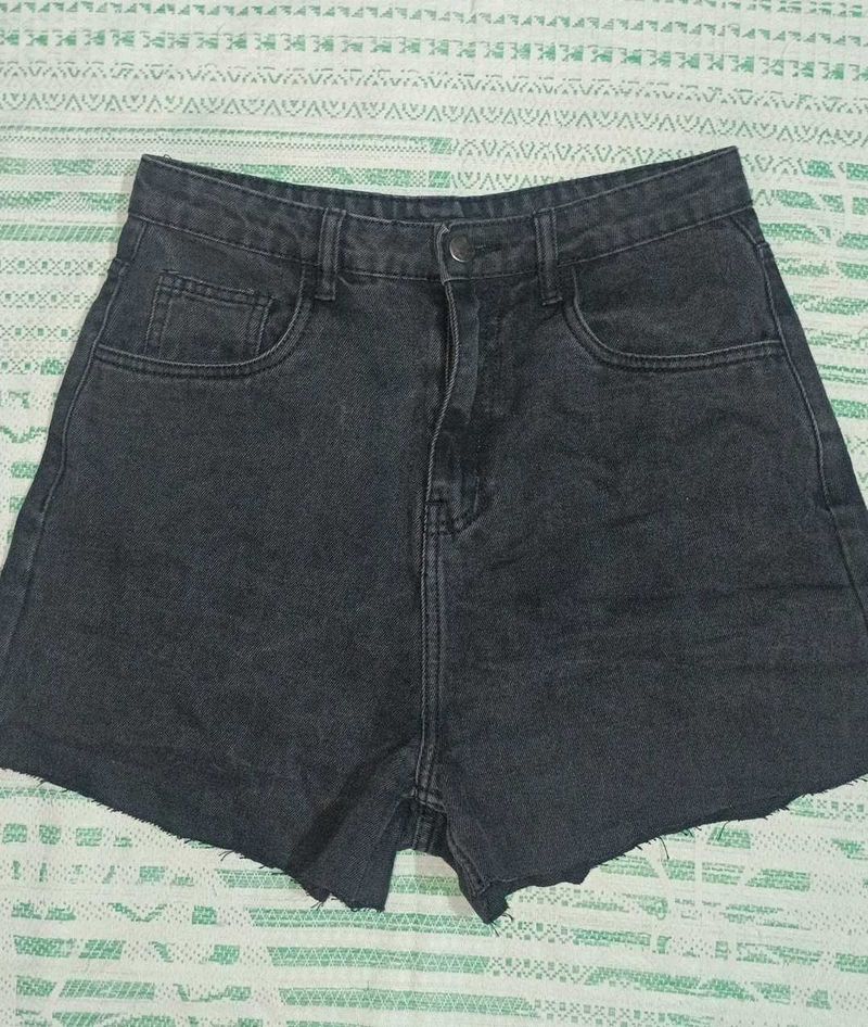 Black Denim Cut-off Shorts
