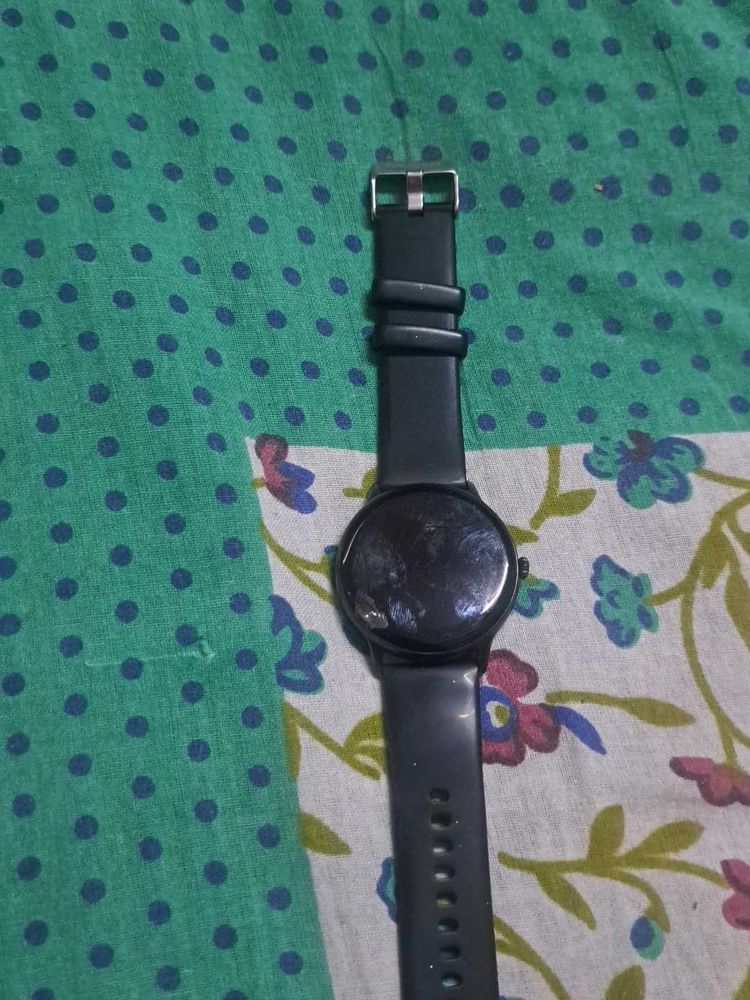 Sleek Black Watch