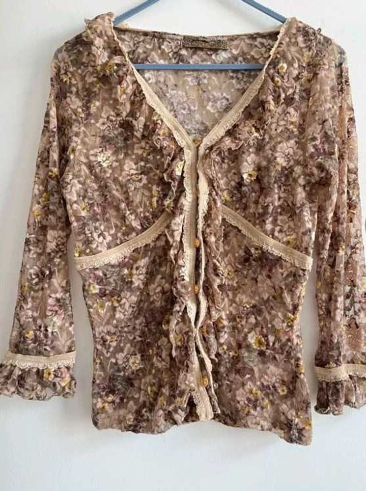 Floral Lace Button-Up Vintage Top