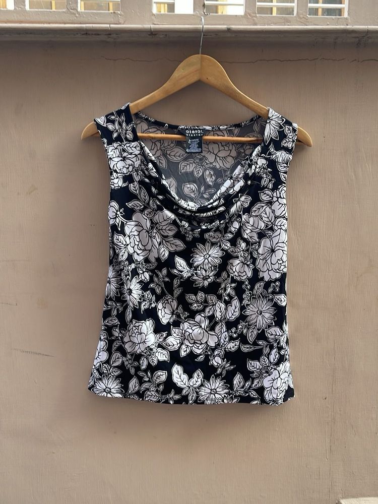 Chic Floral Sleeveless Top