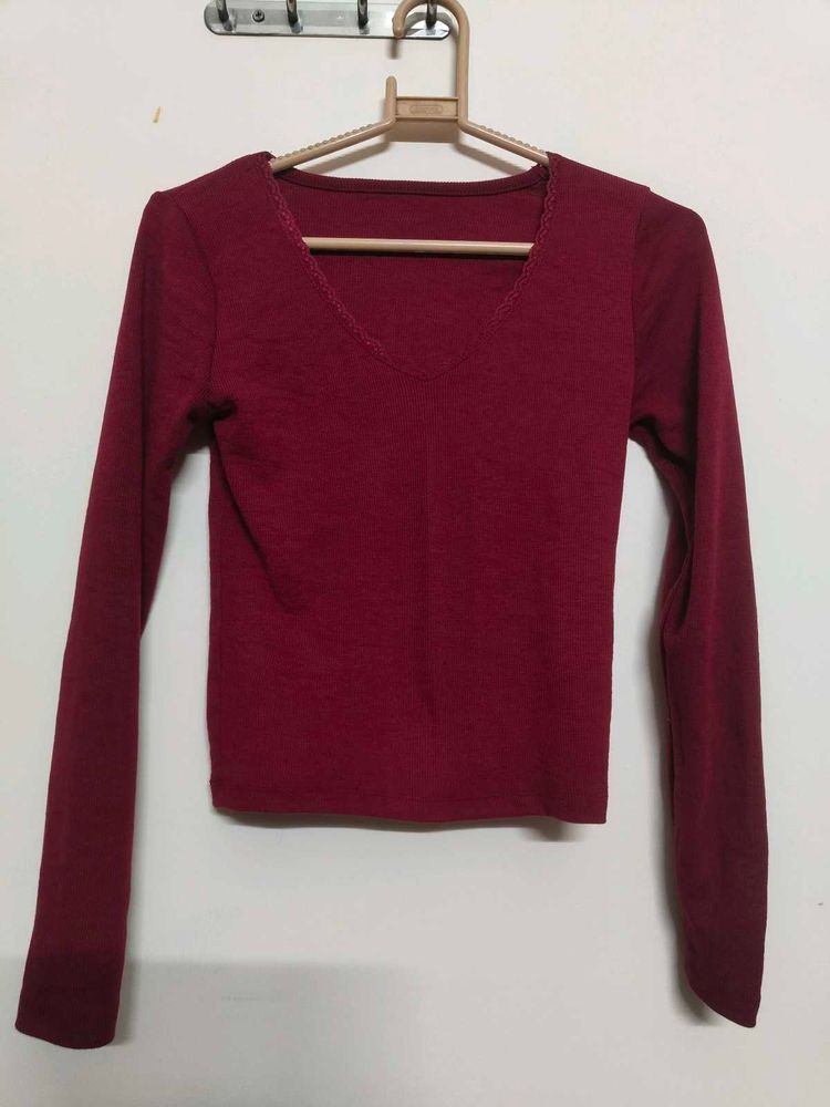 maroon full sleeves top