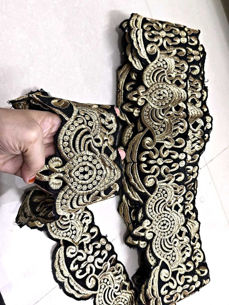 Black lace / border 17 miter