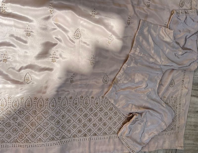 Diwali Sale 🔥 Embroidered Saree W Bl
