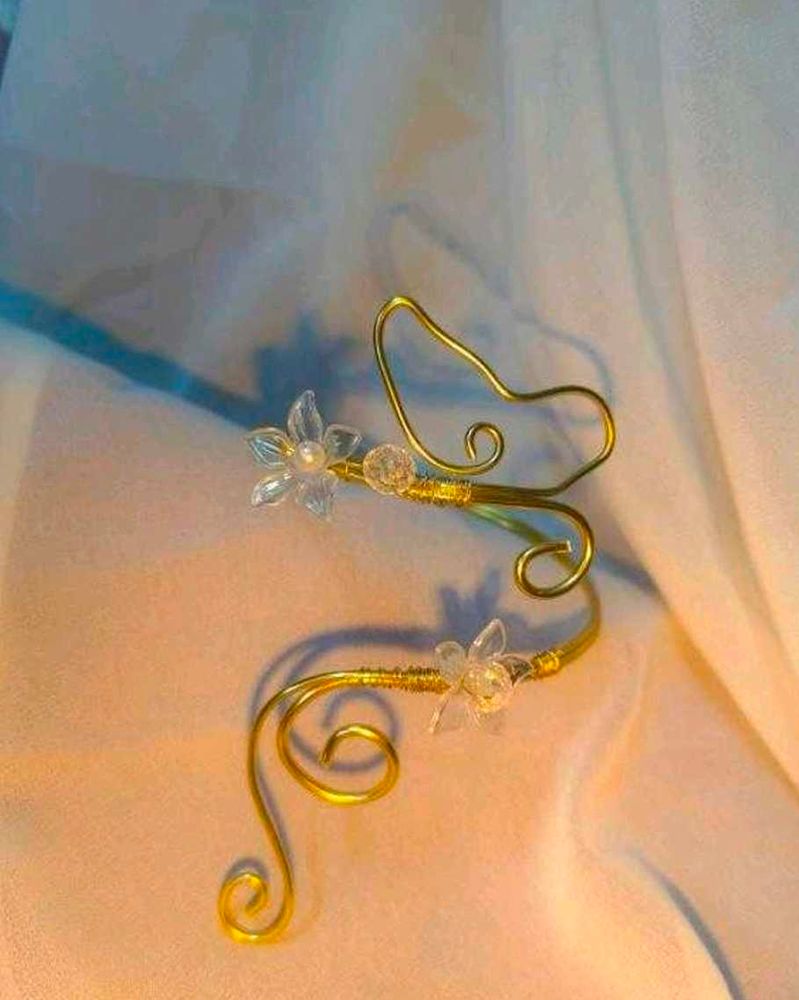 Butterfly &amp; Flower Arm Cuff handmade ✨🫠