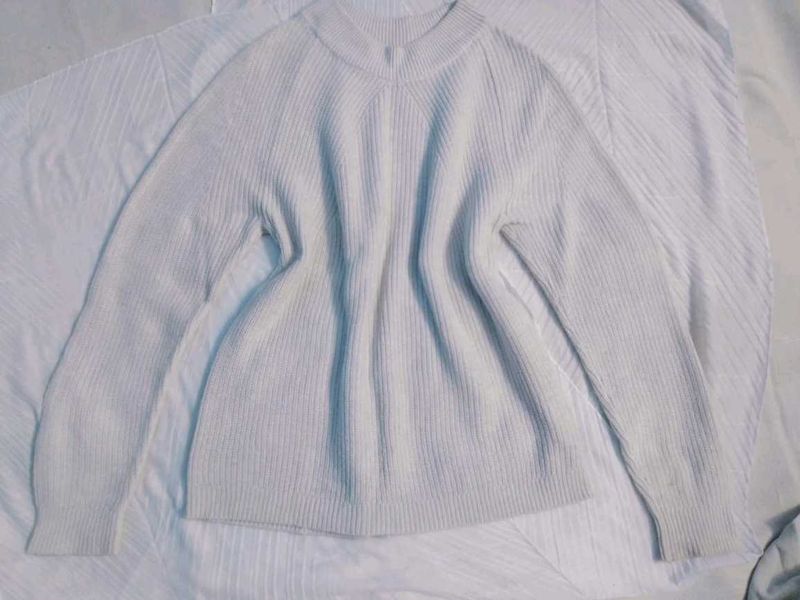 Cozy Knit Pullover Sweater