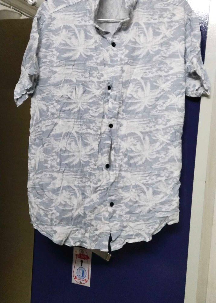 Men's Tropical Print Short Sleeve Shirt