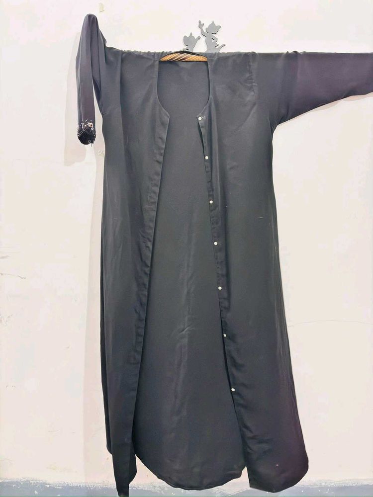 Elegant Black Abaya Style