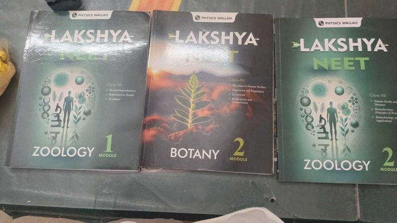 Physics Wallah Lakshya NEET Books
